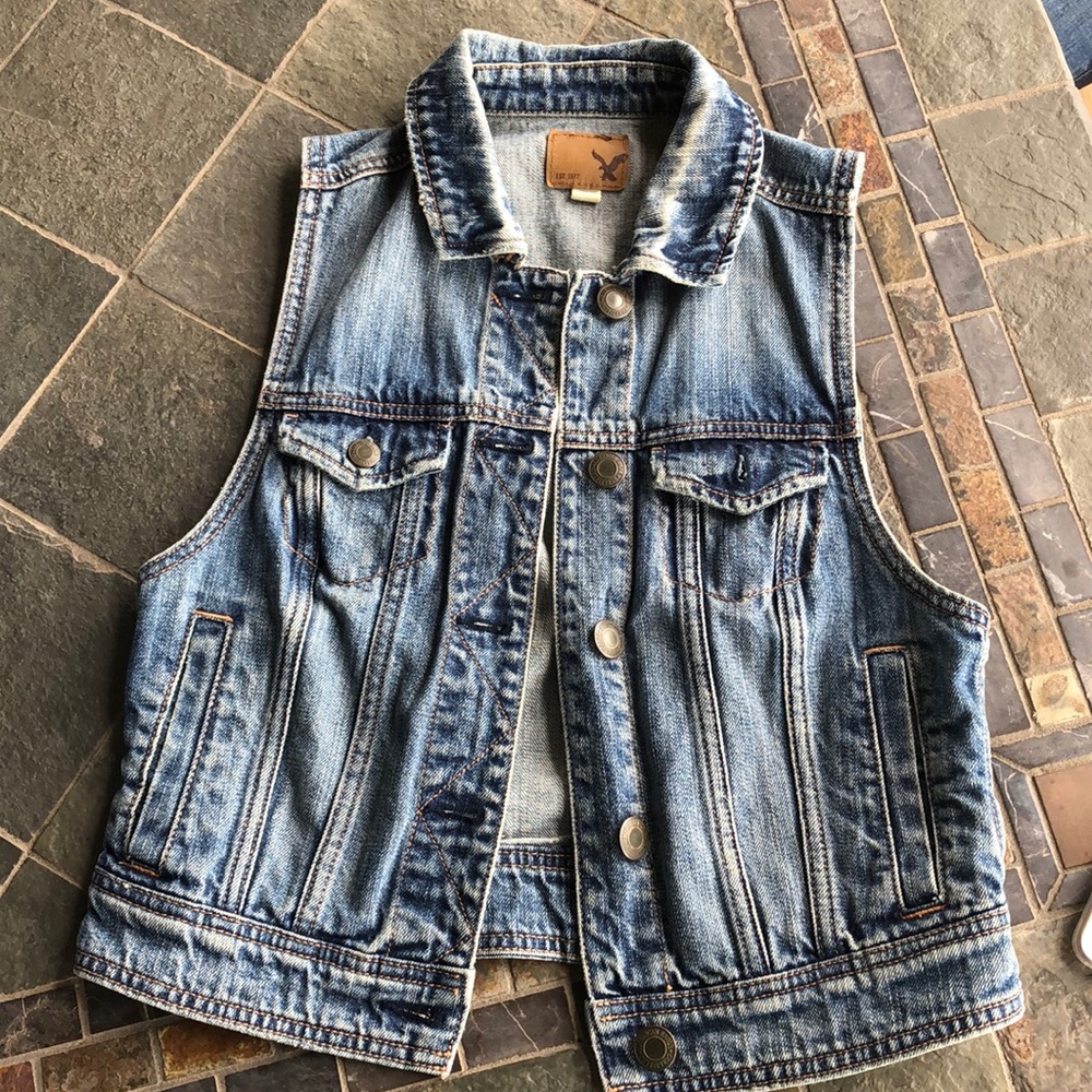 American Eagle Outfitters sleeveless jean jacket